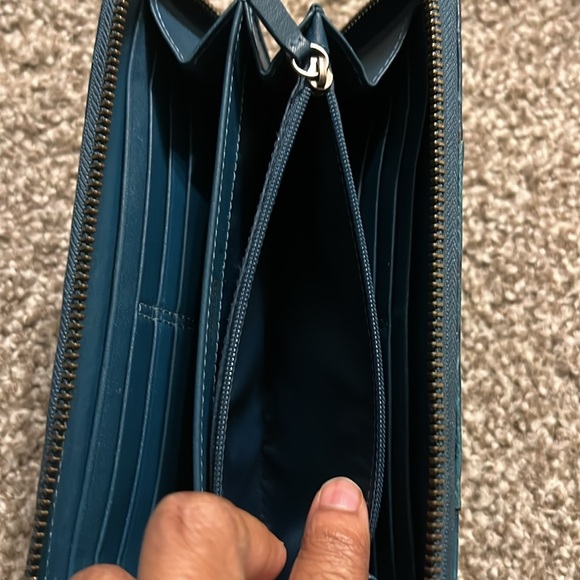 Coach Accordion Wallet - Picture 8 of 9